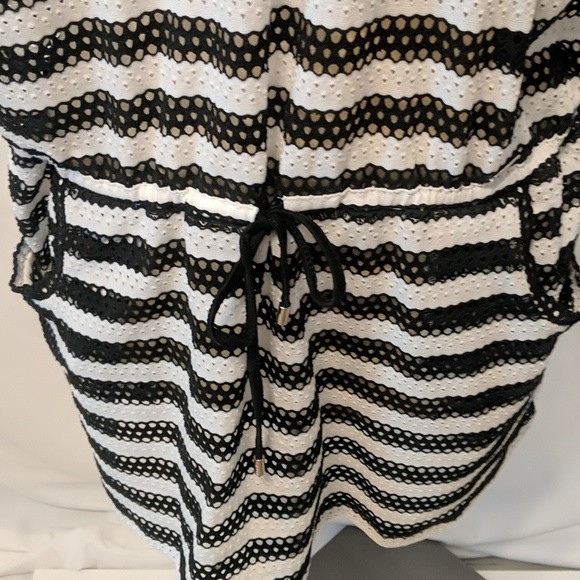 Calvin Klein Black and White Swimsuit Cover-Up S/M - Picture 5 of 9